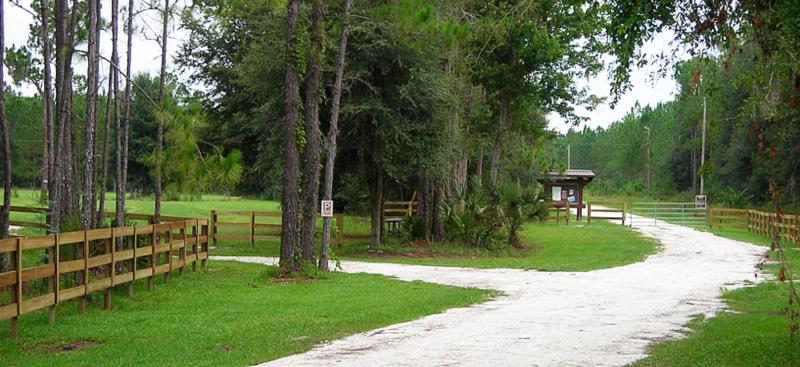 Hampton Tract entrance