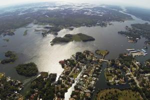 Aerial view of Kings Bay and Crystal River