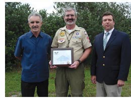 Mike Carrol and Lou Moser accepting award